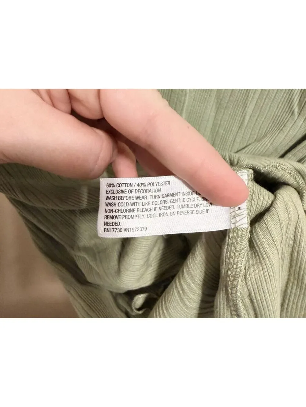 Art Class Sage Green Ribbed Top Size XL (14)